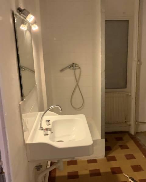 Rénovation complète d'une salle de bain à Lyon carrelage